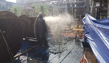 Jet Cleaning 세정 작업 중