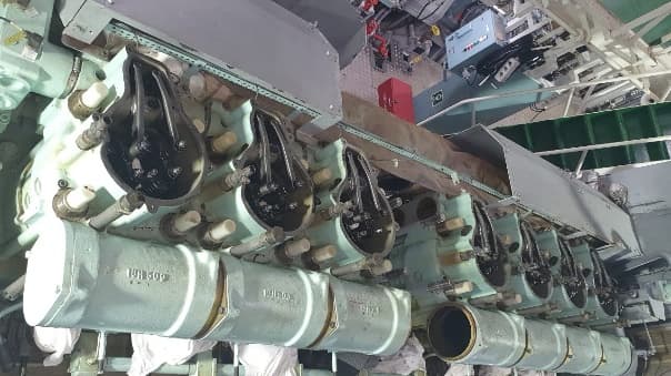 선박 엔진 오버홀